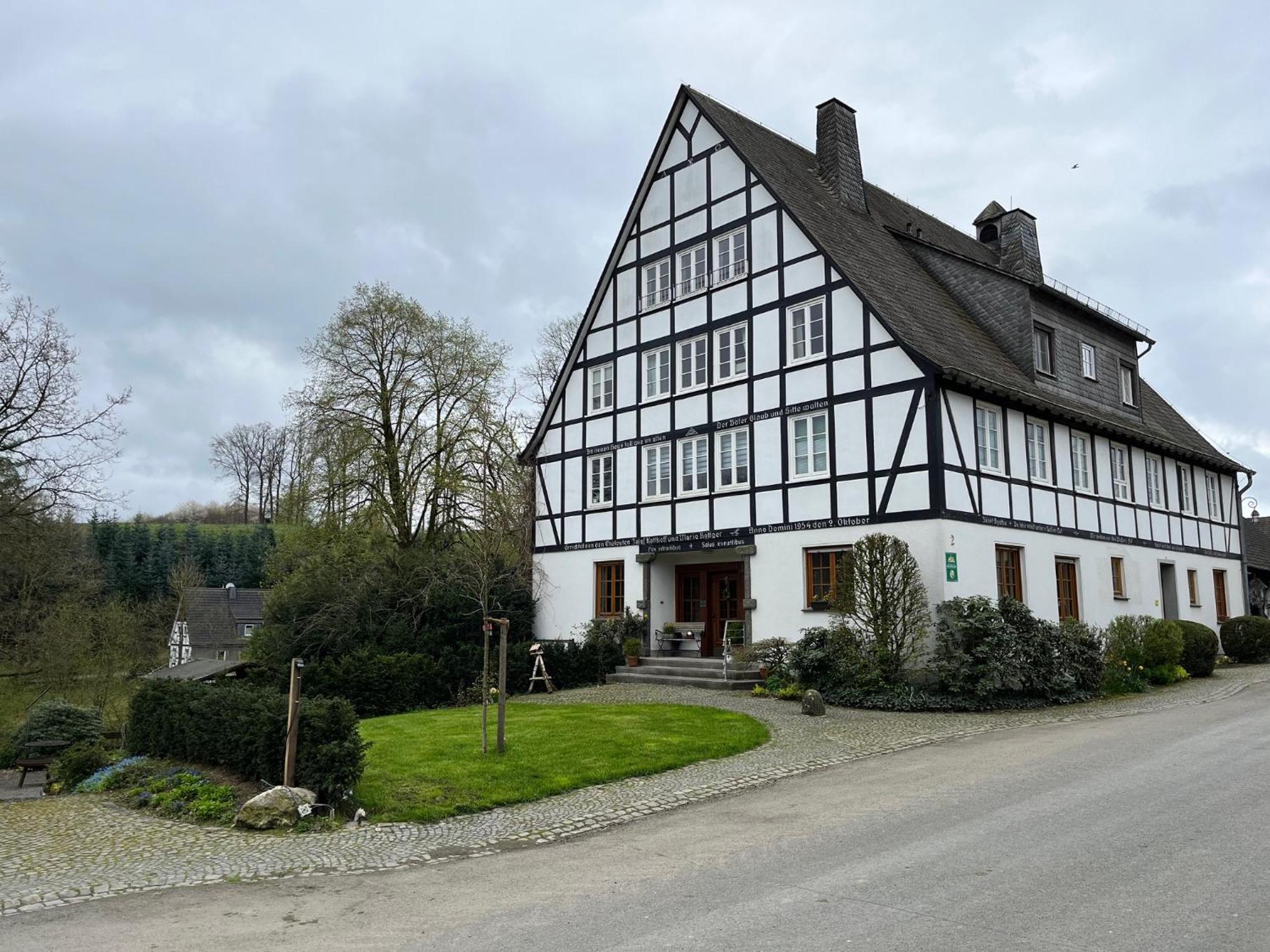 Kotthoff Am Hennesee *